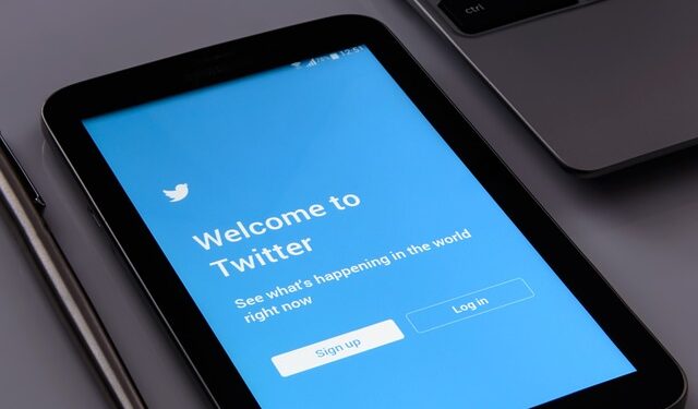 Twitter Disables Access To Third-Party Applications