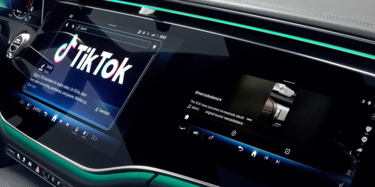 Mercedes-Benz Integrates TikTok Content On In-Car Displays