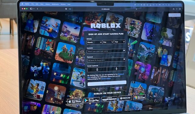 Roblox Allows Virtual World Typing