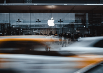 Apple Makes Huge Climate Gains Before Earth Day