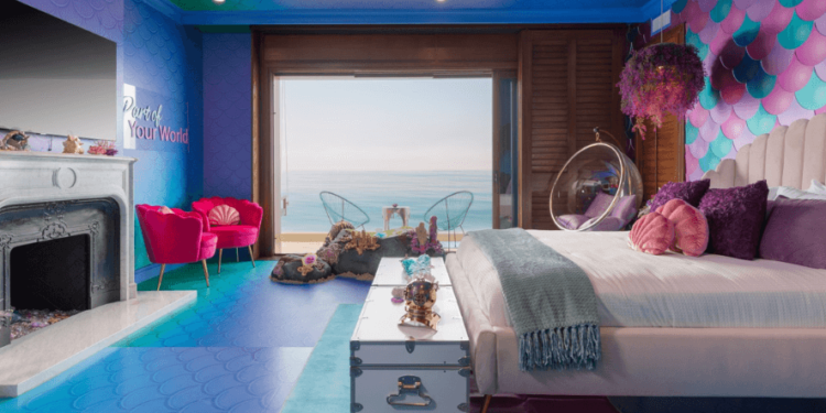 “Under the Sea” Campaign Makes Waves