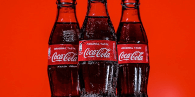 League of Legends Developer Collaborates with Coke
