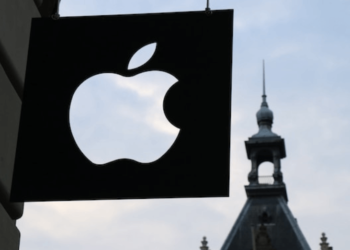 Arsenal Launches New Away Uniform With Fake “Islington FM”