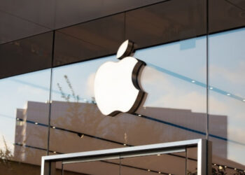 Apple's Market Value Exceeds $3 Trillion