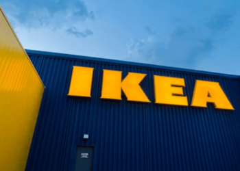 Arsenal Launches New Away Uniform With Fake “Islington FM”