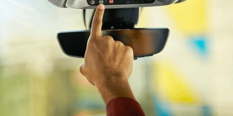 Gap Merges Past With Present In New Fall Collection