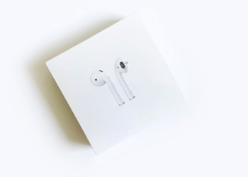 Apple’s Upcoming AirPods To Merge Best Of Both Worlds